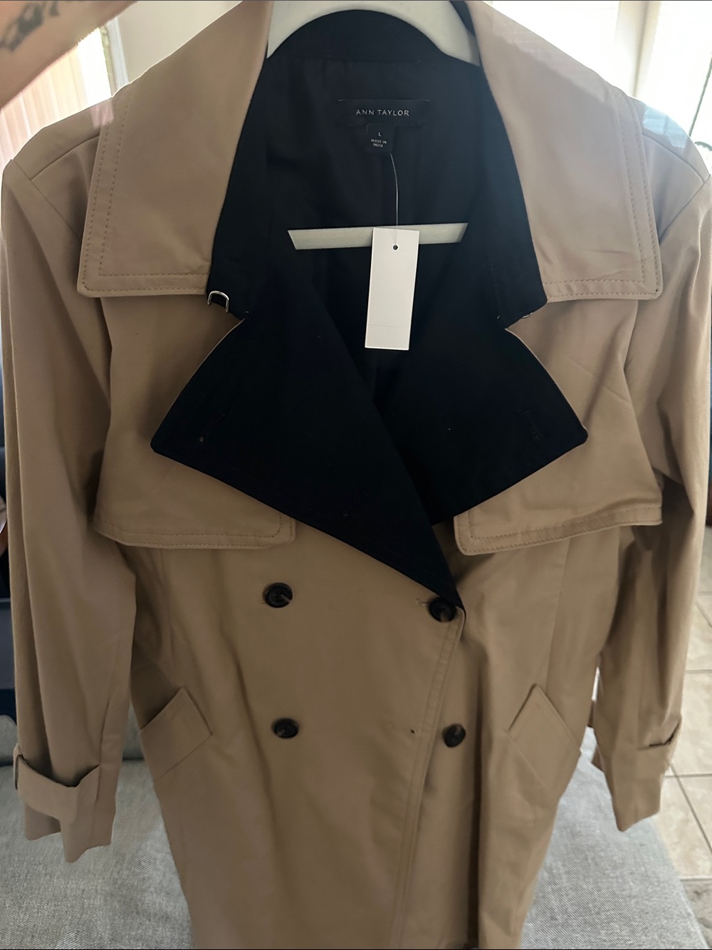 Ann Taylor Beige Trench Coat with Black Lapel - Picture 4 of 7